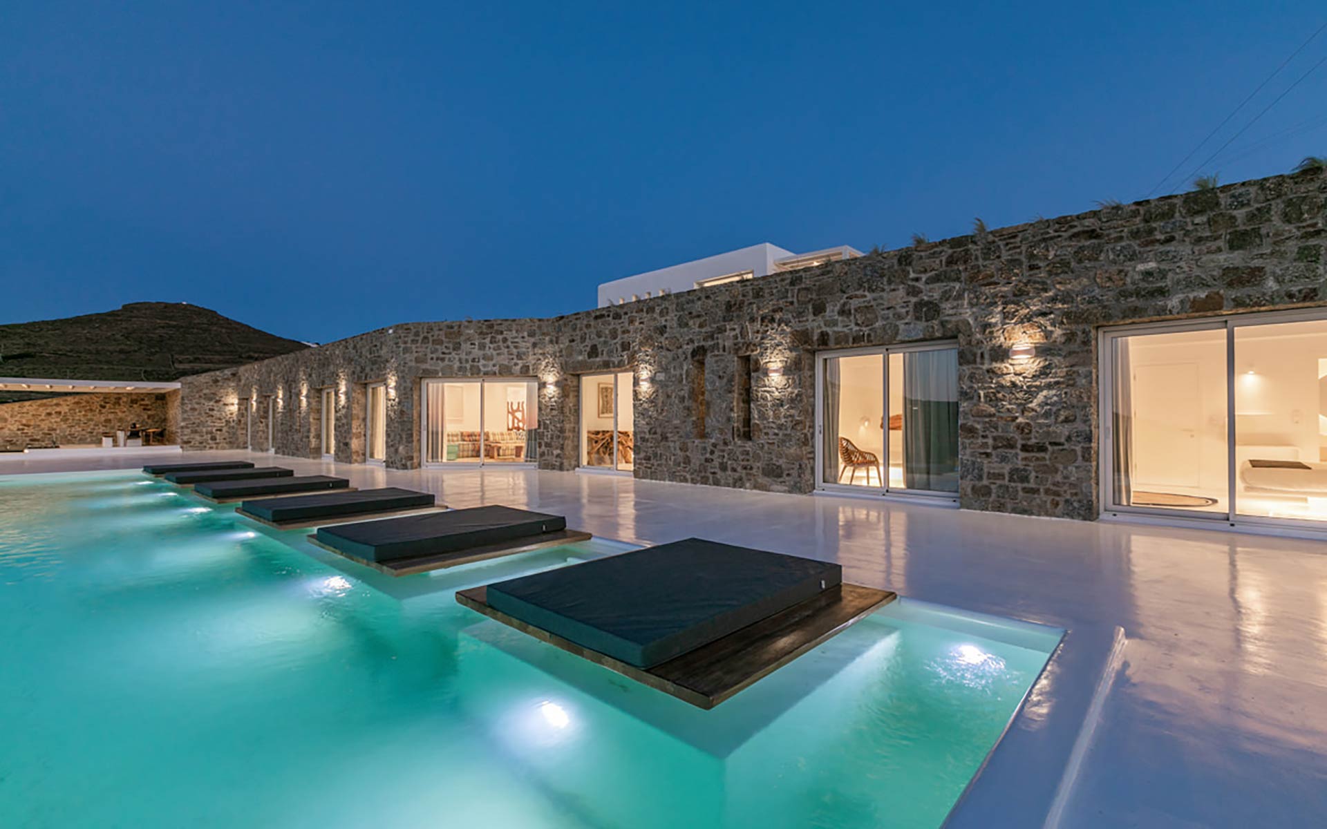 Mykonos: the Most Eclectic Shopping Paradise - M Mykonos Villas