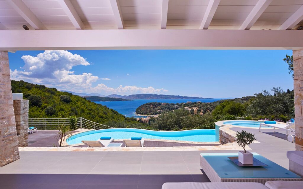 Luxury Villa Voir