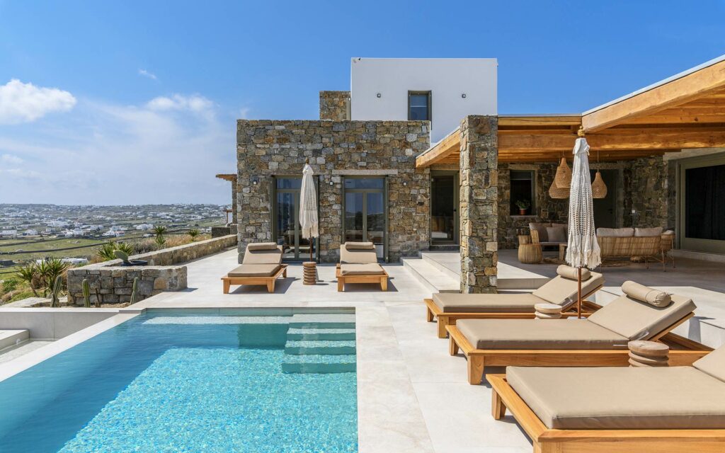 Luxury Villa Eri