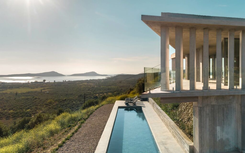 La Casa Con Vista, Pylos