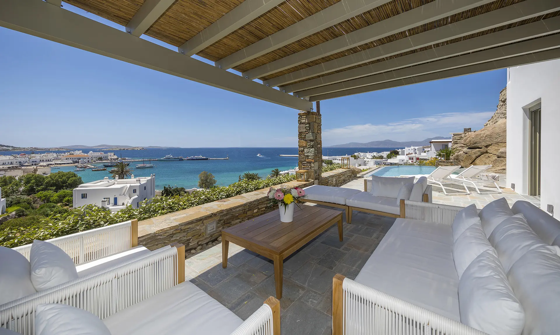 Collection with walking distance to town villas