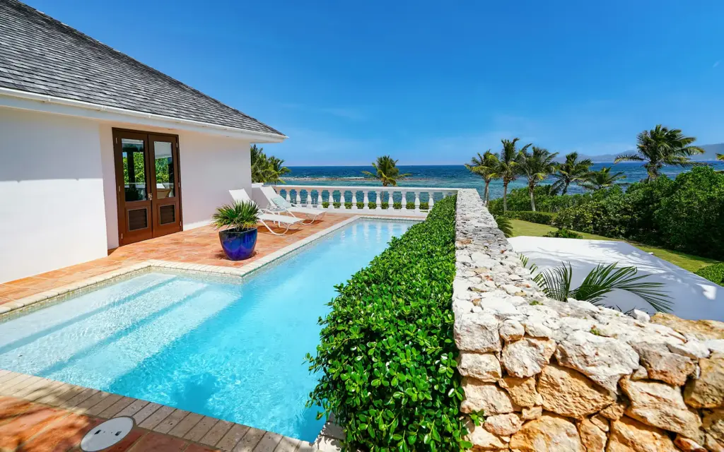 Luxury Villa Mauve in Little Harbour