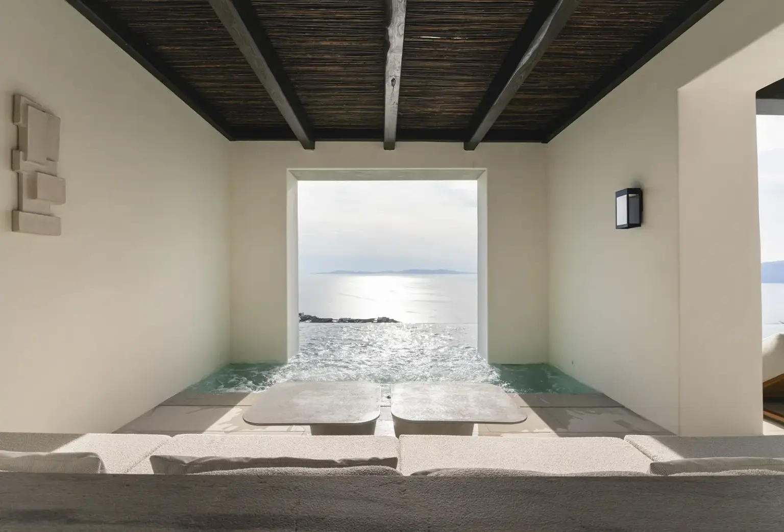 Your Loyal Partner - Villas Luxury - Travel Agents
