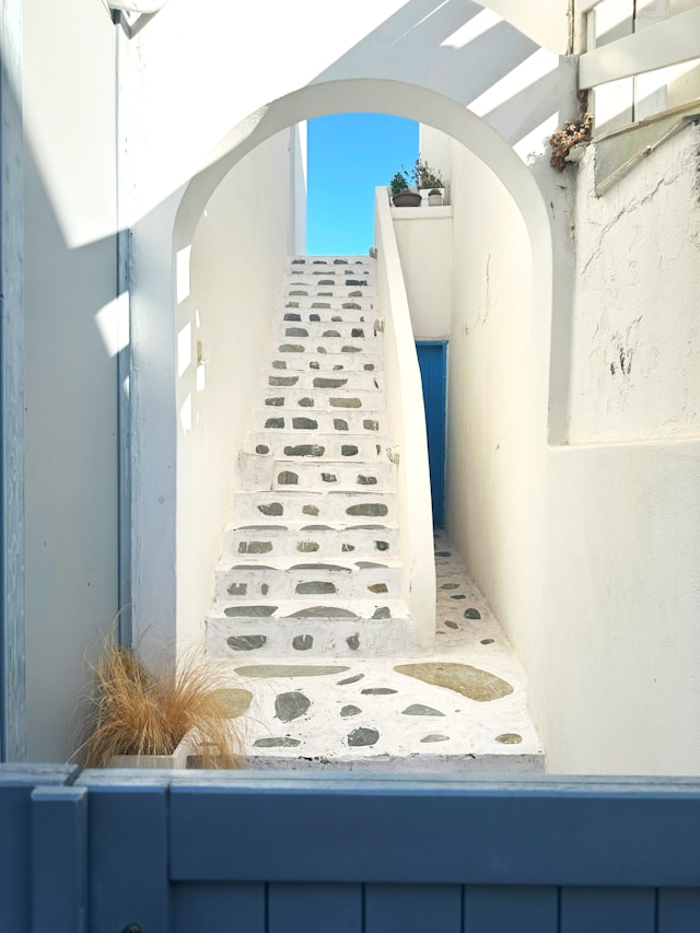 antiparos quiet